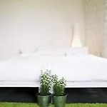 Eroma Hotel *
